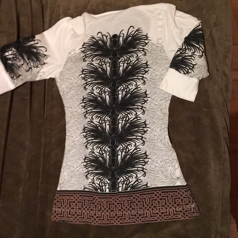 Shirt - Picture 2 of 3